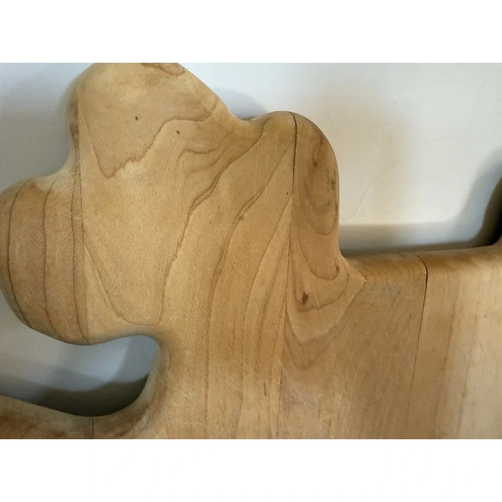 LIZARD Gecko shaped HEAVY Primitive Wooden Farmhouse Cutting Board 18